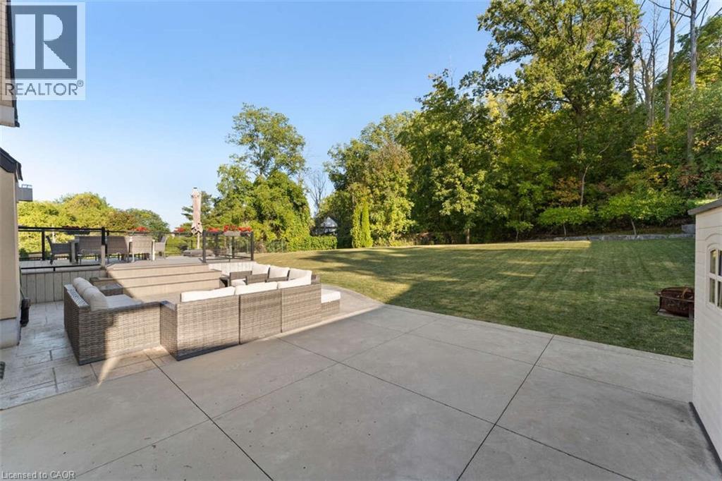 82 Margaret Avenue, Stoney Creek, ON - Outdoor