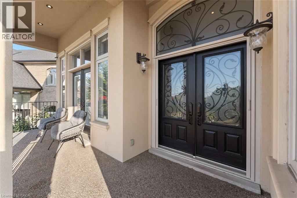 82 Margaret Avenue, Stoney Creek, ON - With Exterior