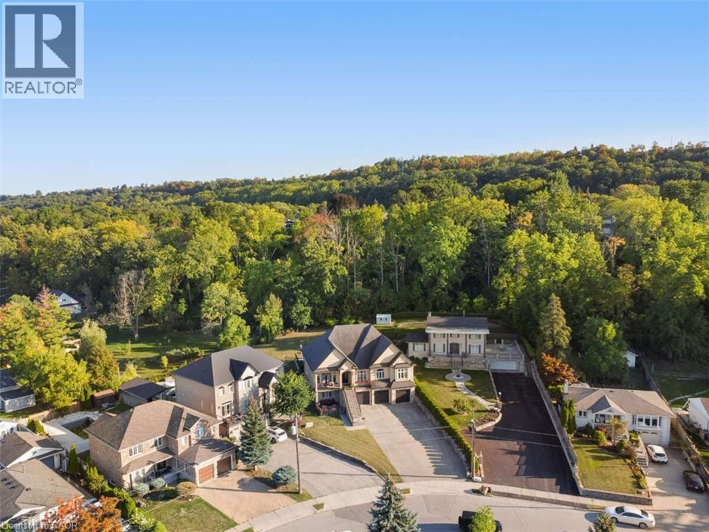 82 Margaret Avenue, Stoney Creek, ON - Outdoor With View