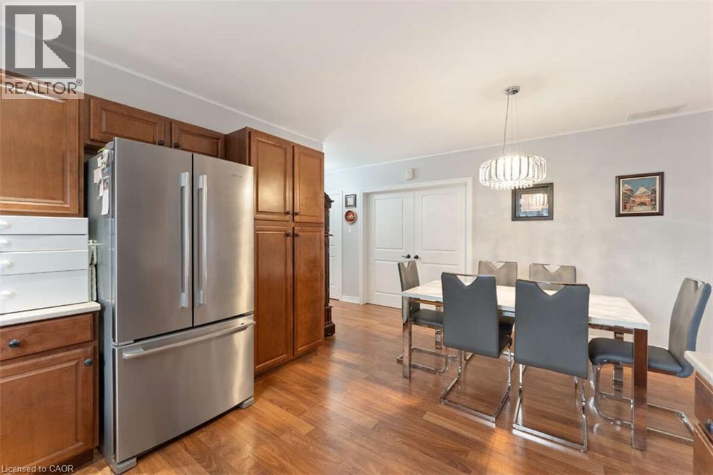 82 Margaret Avenue, Stoney Creek, ON - Indoor