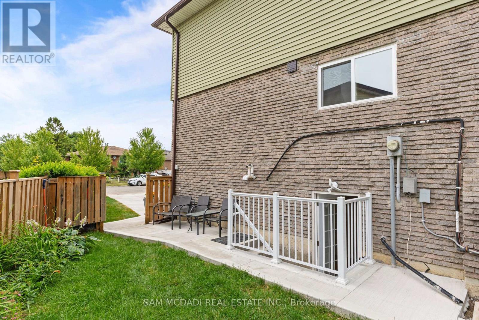 7691 Wildfern Drive, Mississauga, ON - Outdoor With Exterior