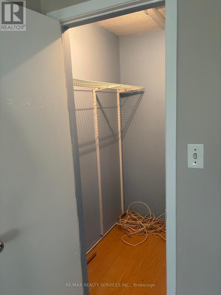 119 Moregate Crescent, Brampton, ON - Indoor