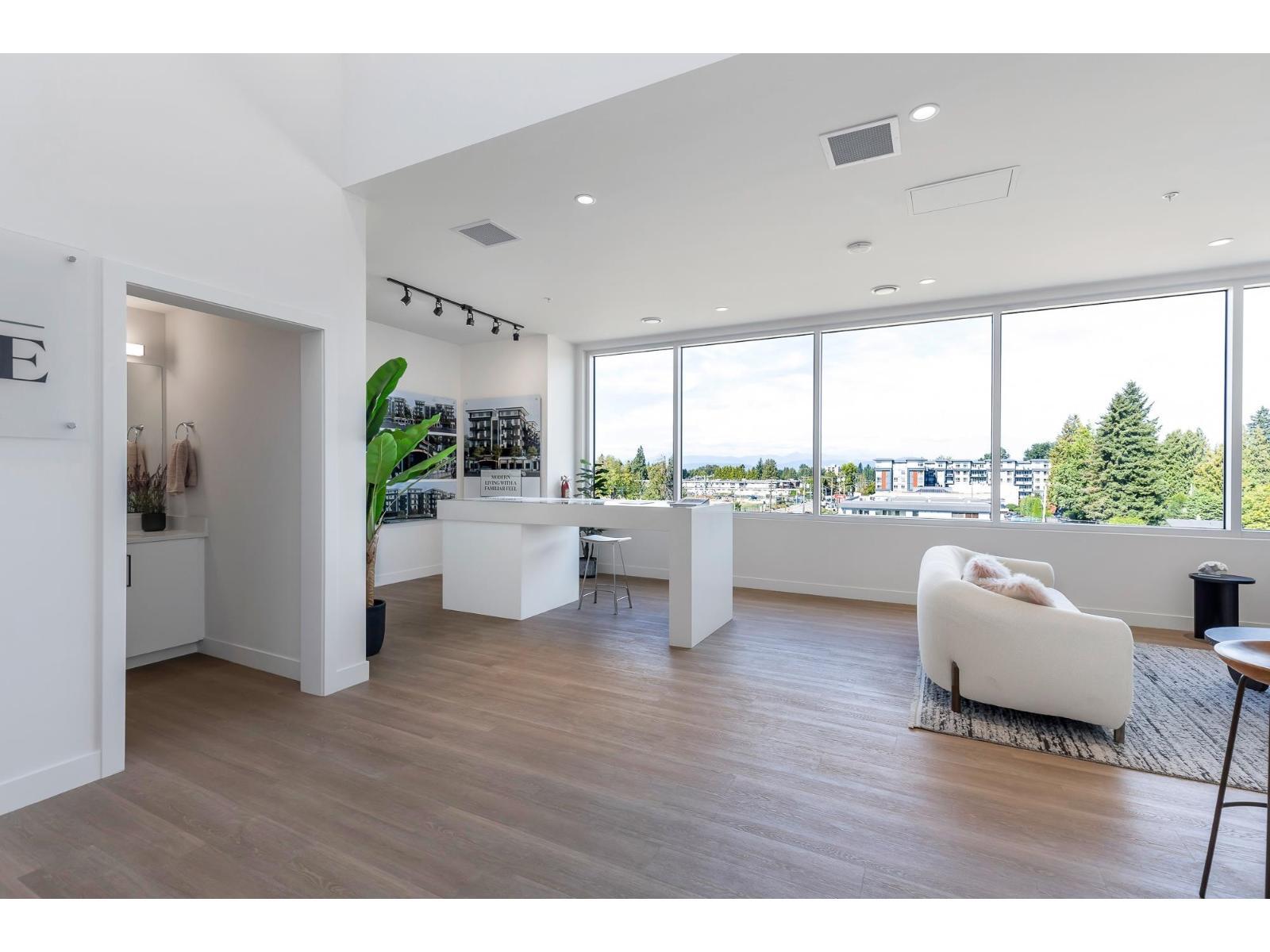 400 2060 Mccallum Road, Abbotsford, BC