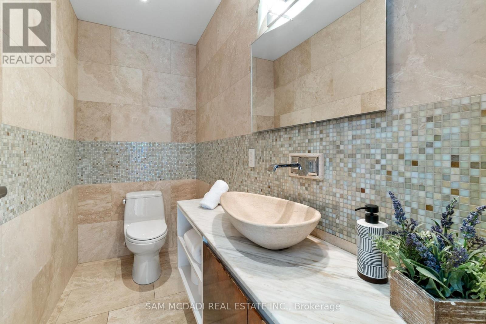 1287 Birchview Drive, Mississauga, ON - Indoor Photo Showing Bathroom