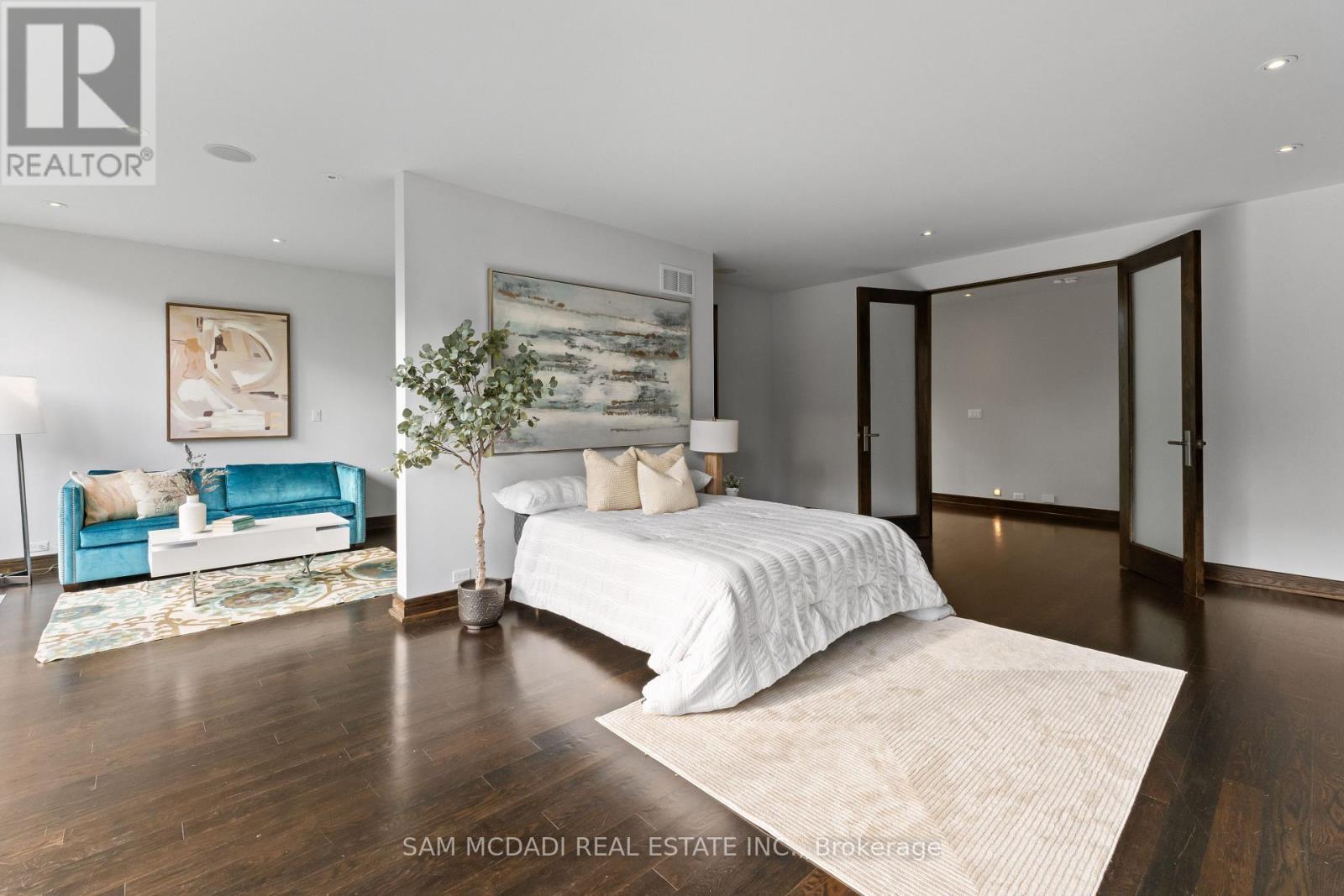 1287 Birchview Drive, Mississauga, ON - Indoor Photo Showing Bedroom