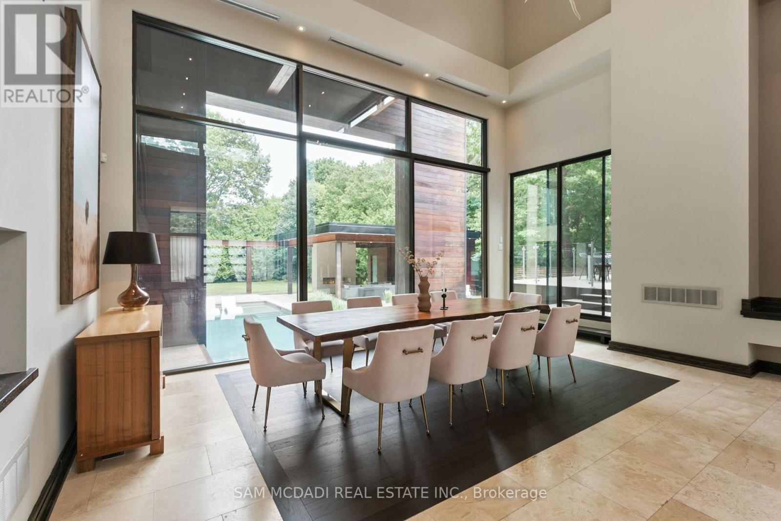 1287 Birchview Drive, Mississauga, ON - Indoor Photo Showing Dining Room