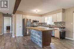 Main Level - Kitchen -