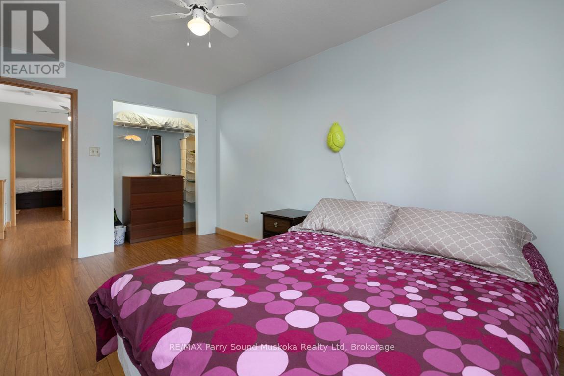 38 Shebeshekong Estates Road S, Carling, ON - Indoor Photo Showing Bedroom