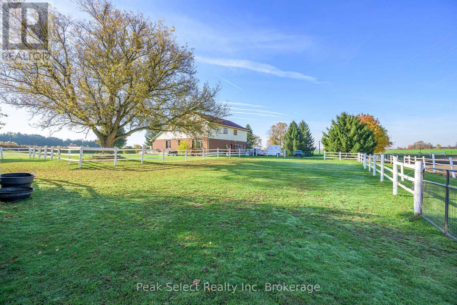 20076 Cherryhill Road, Thames Centre, ON - Outdoor