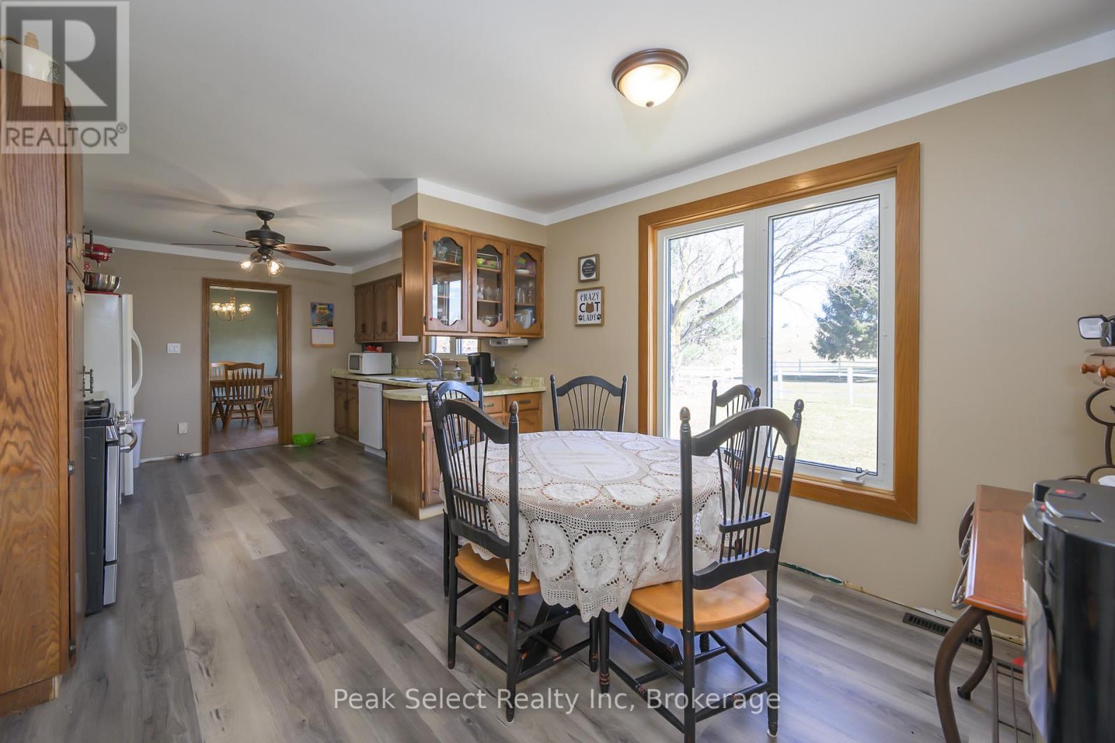 20076 Cherryhill Road, Thames Centre, ON - Indoor Photo Showing Dining Room