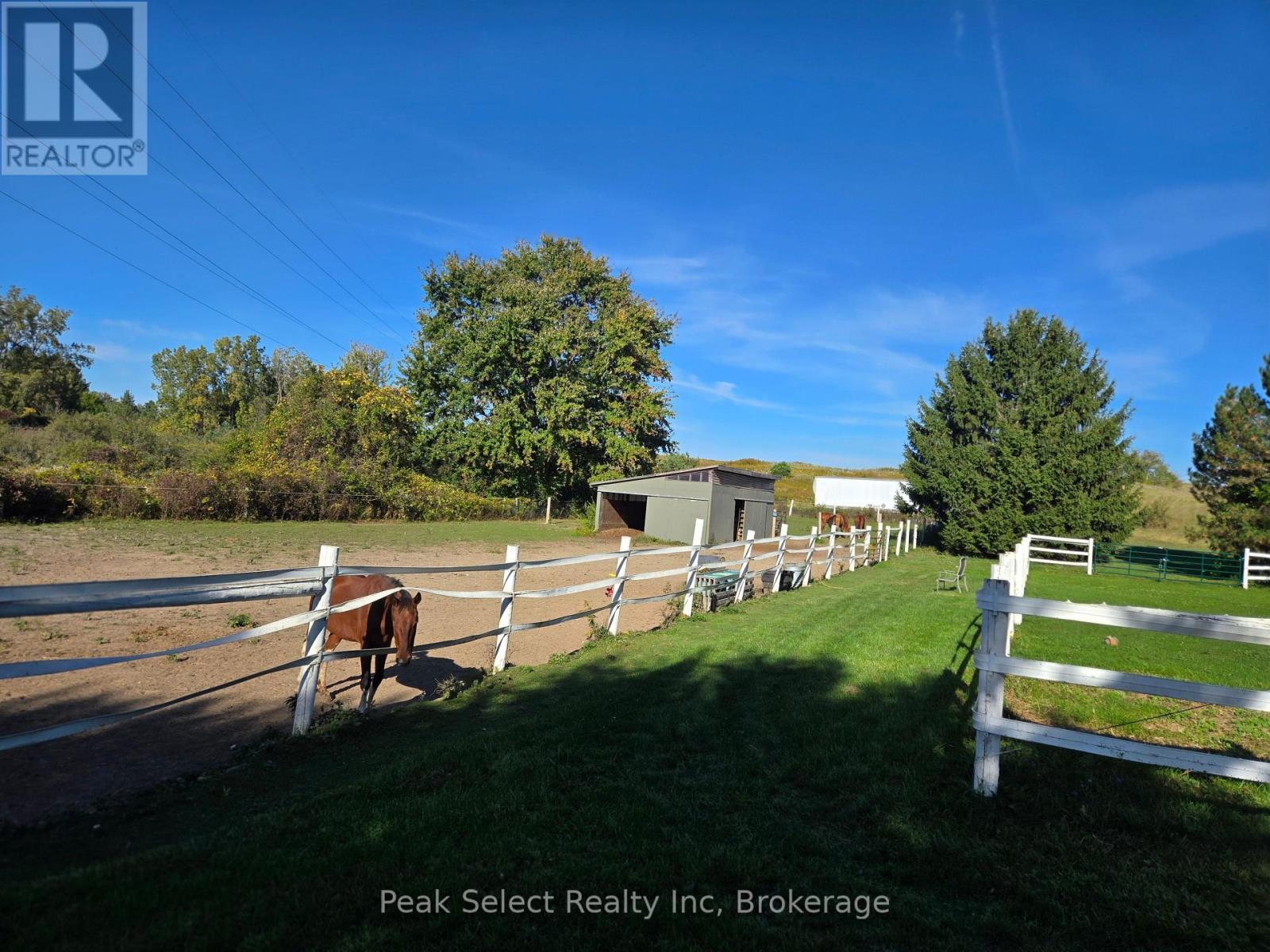 20076 Cherryhill Road, Thames Centre, ON - Outdoor