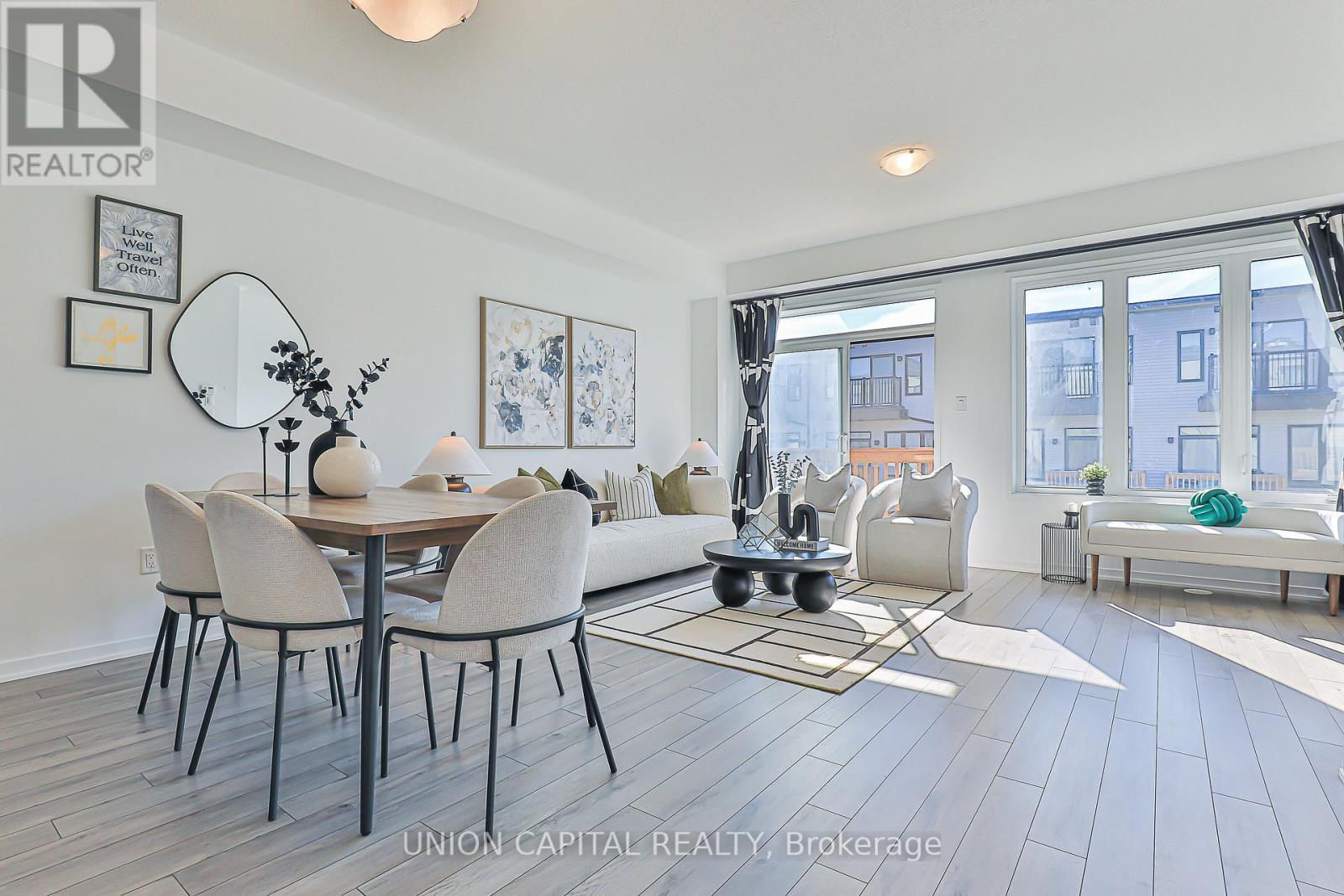 799 Stanstead Path, Oshawa, ON - Indoor