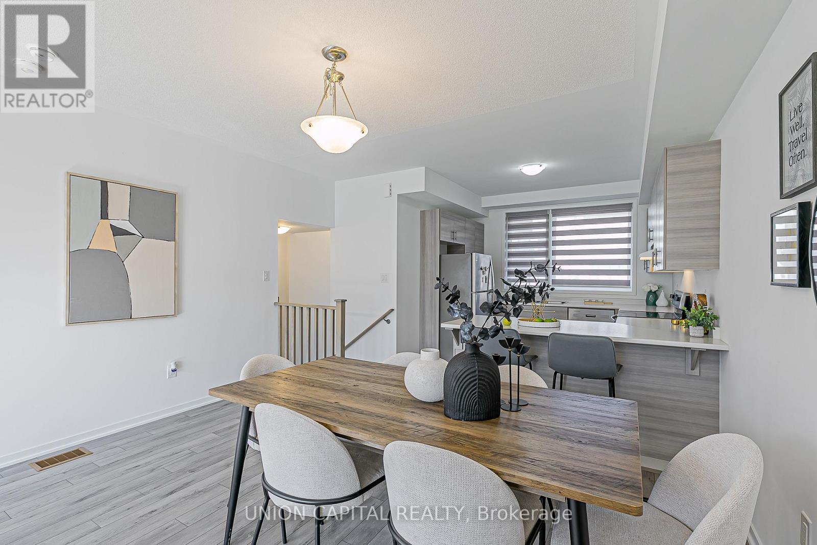 799 Stanstead Path, Oshawa, ON - Indoor Photo Showing Dining Room