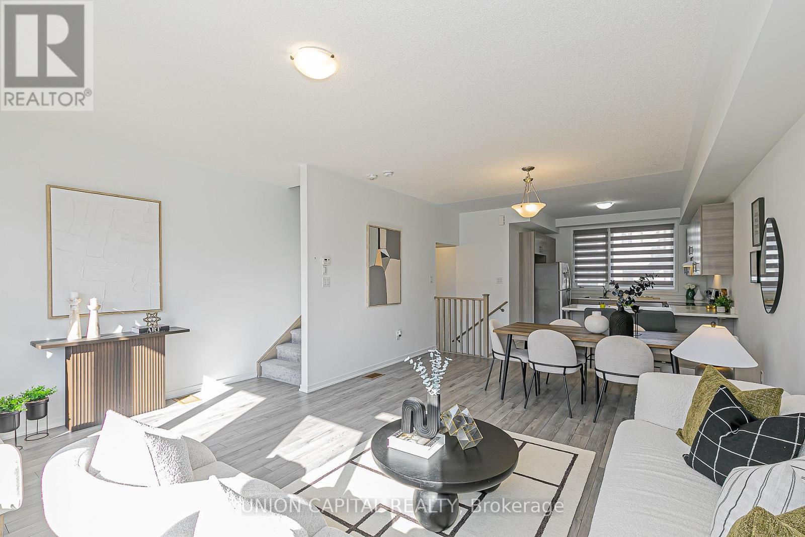 799 Stanstead Path, Oshawa, ON - Indoor