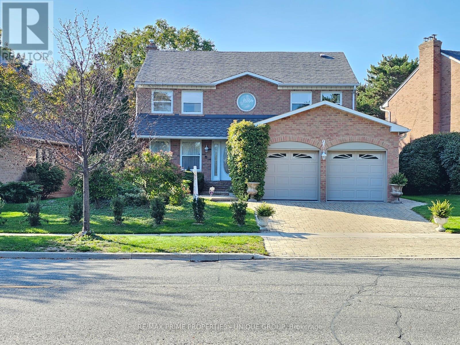 9 Longwater Chase, Markham, ON - Outdoor