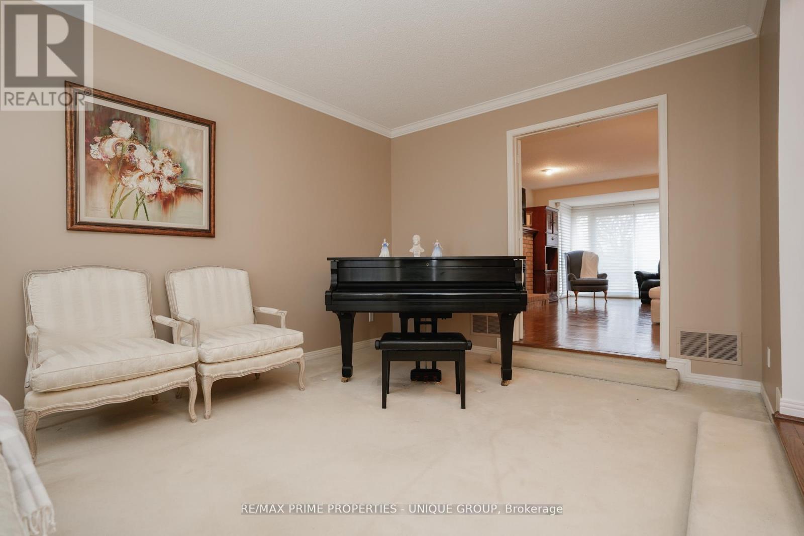 9 Longwater Chase, Markham, ON - Indoor