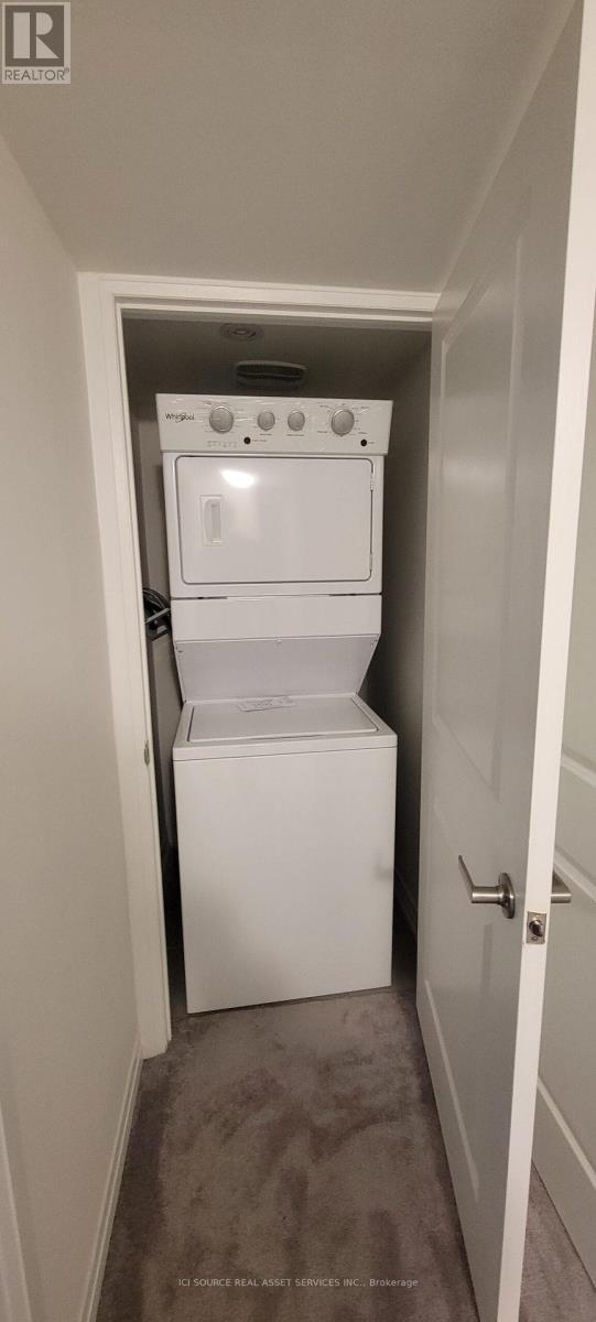 2 - 76 Carneros Way, Markham, ON - Indoor Photo Showing Laundry Room