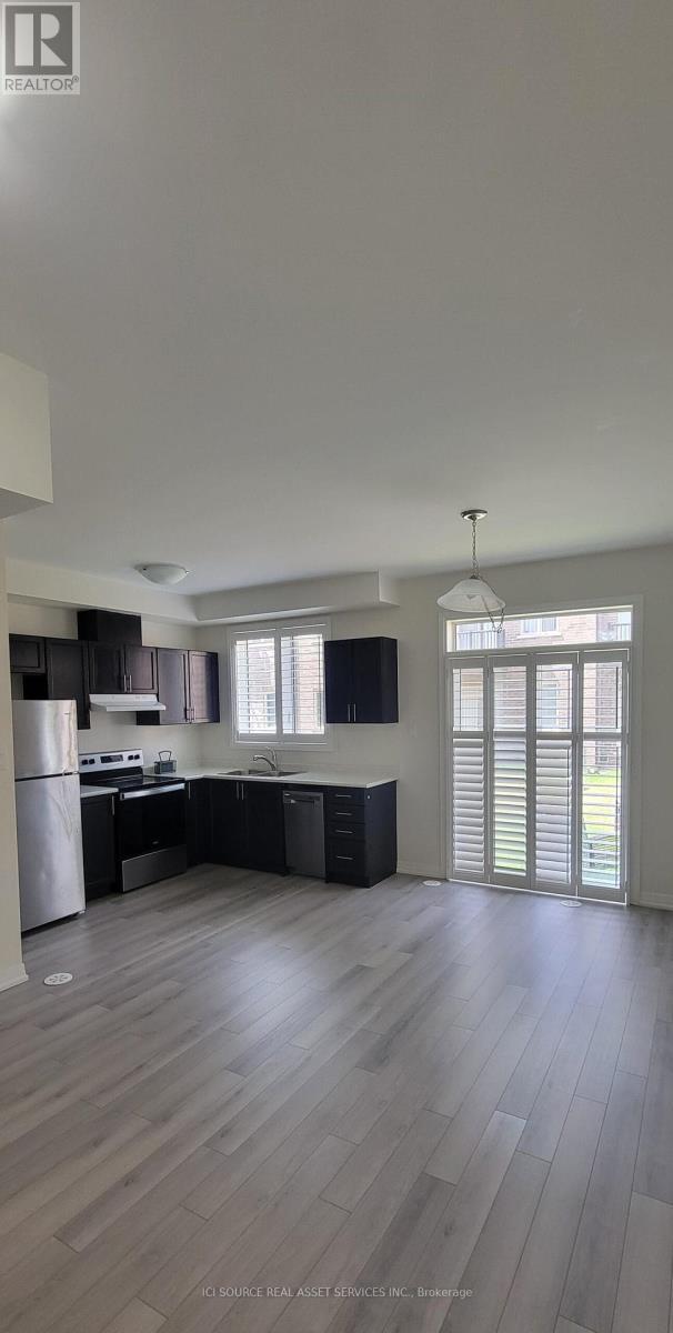 2 - 76 Carneros Way, Markham, ON - Indoor Photo Showing Other Room