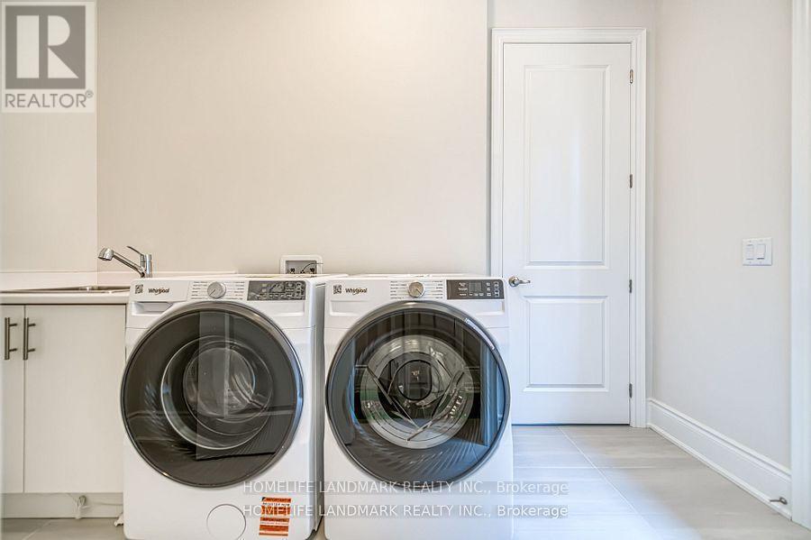 160 Winthrop Crescent, Vaughan, ON - Indoor Photo Showing Laundry Room