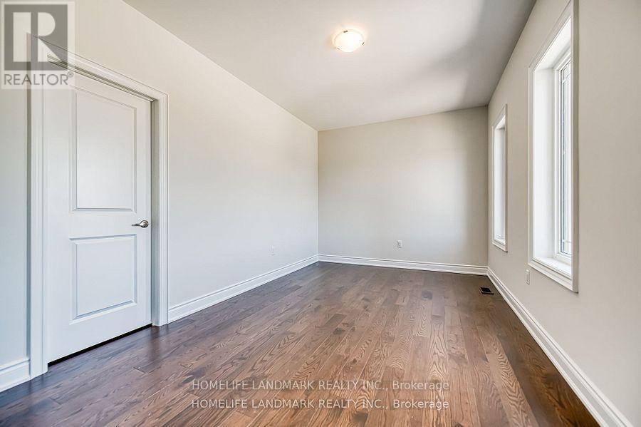 160 Winthrop Crescent, Vaughan, ON - Indoor Photo Showing Other Room