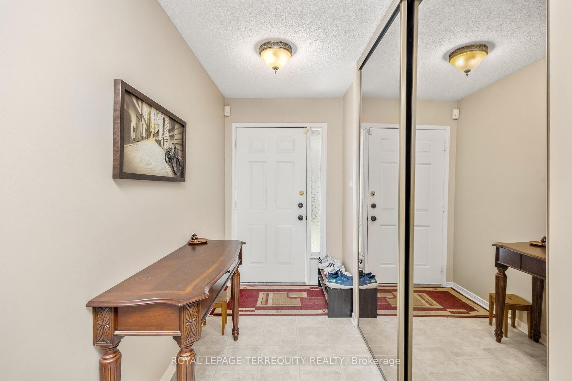526 Renforth Drive, Toronto, ON - Indoor Photo Showing Other Room