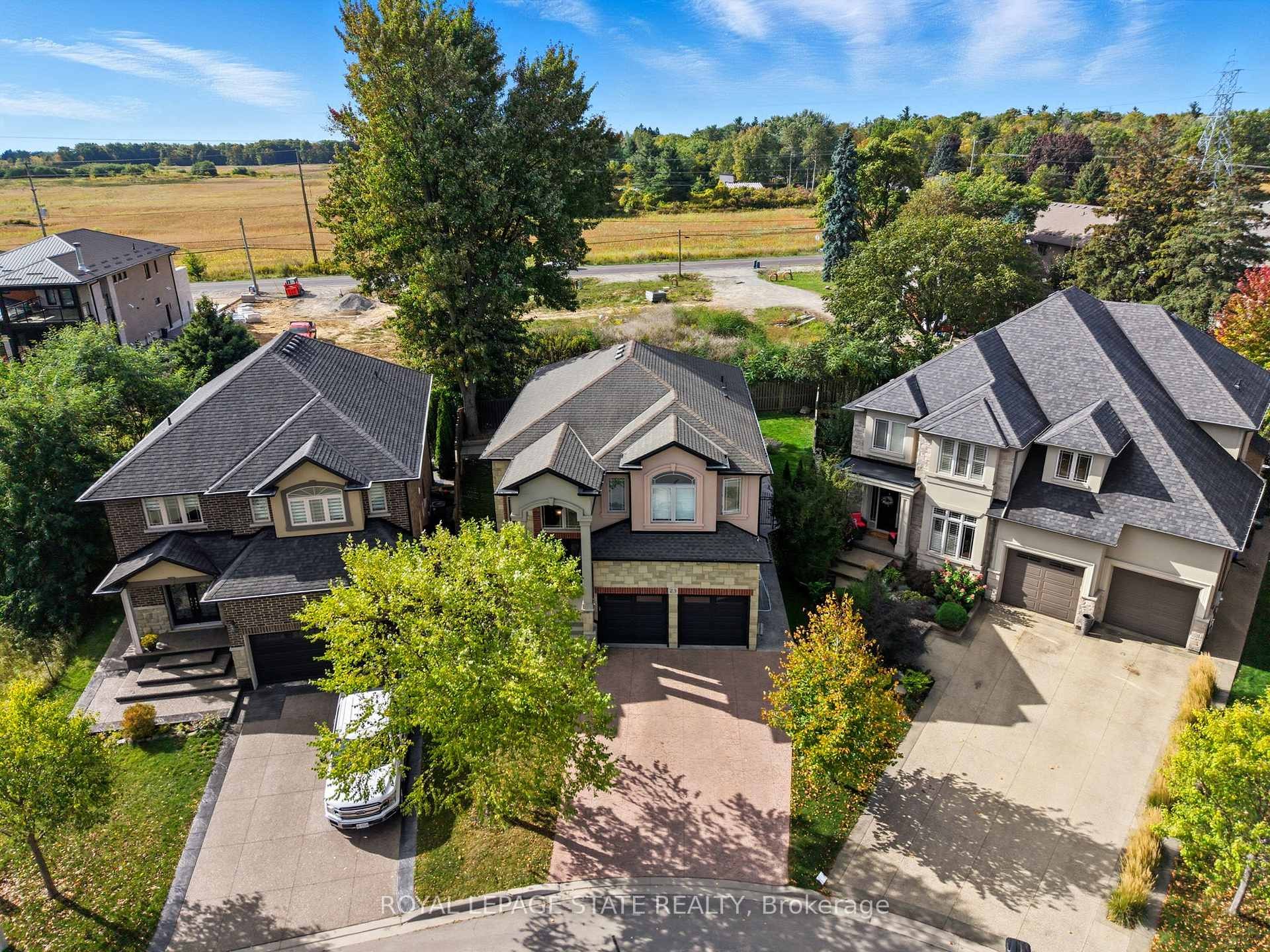 23 Kellogg Avenue, Hamilton, ON - Outdoor With Facade