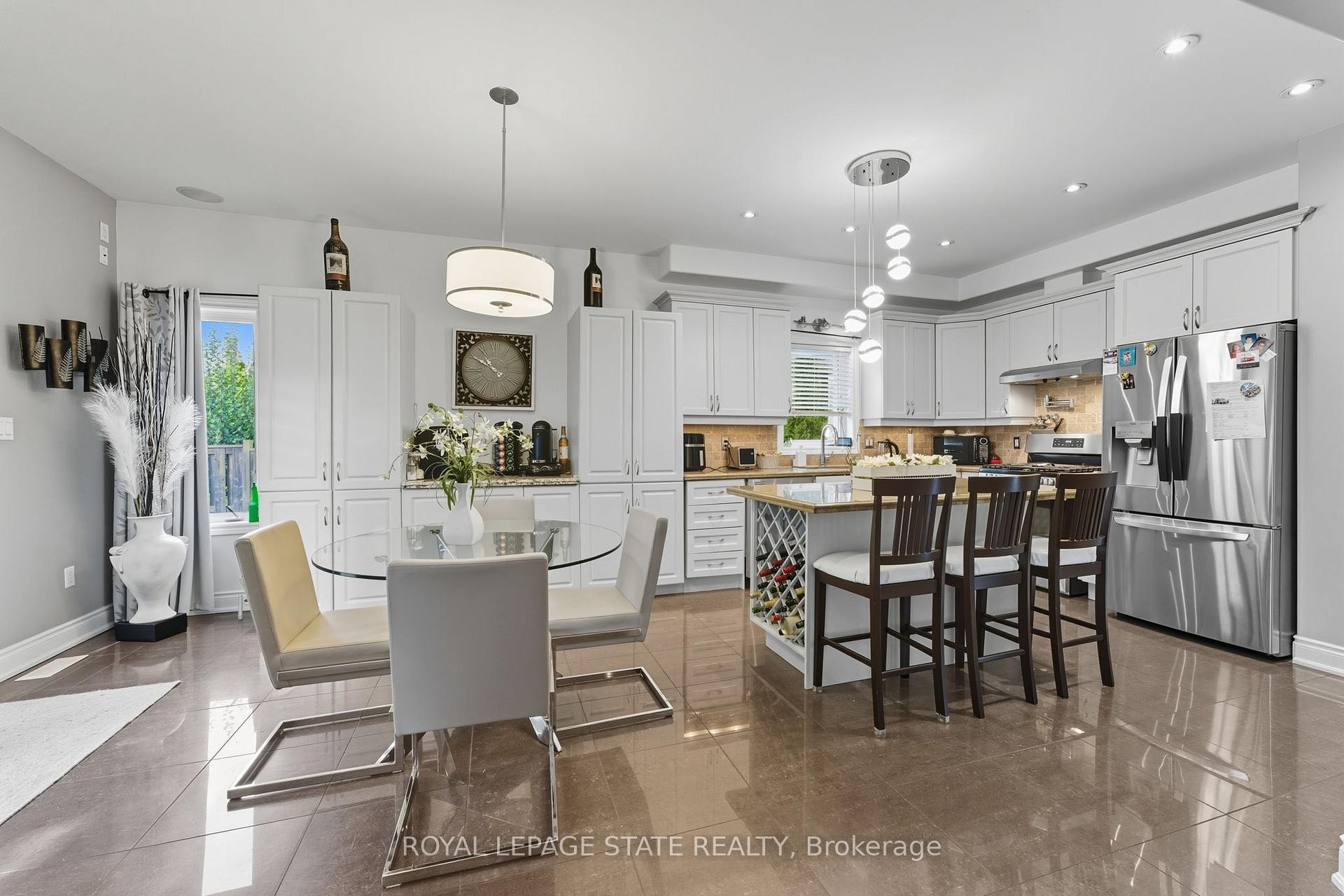 23 Kellogg Avenue, Hamilton, ON - Indoor