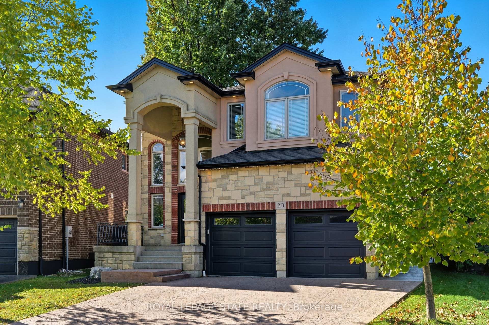 23 Kellogg Avenue, Hamilton, ON - Outdoor With Facade