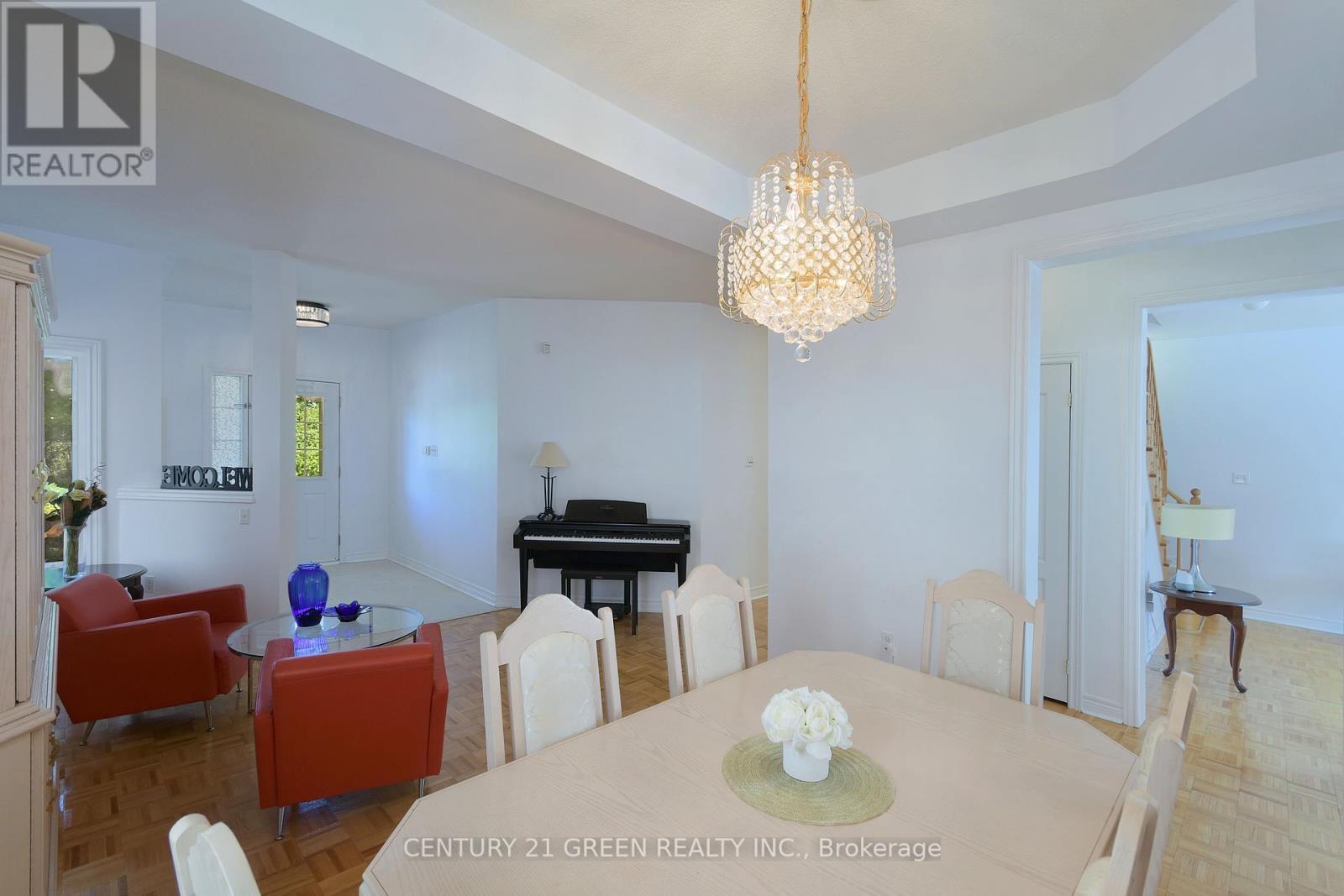 8 Lampman Drive, Toronto, ON - Indoor Photo Showing Dining Room