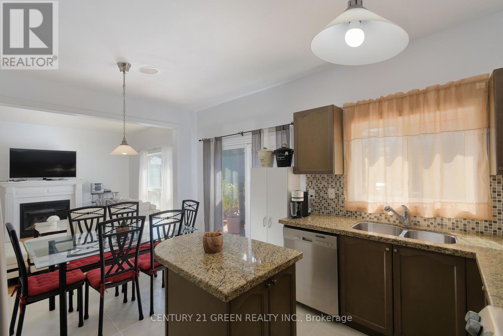8 Lampman Drive, Toronto, ON - Indoor Photo Showing Kitchen With Double Sink