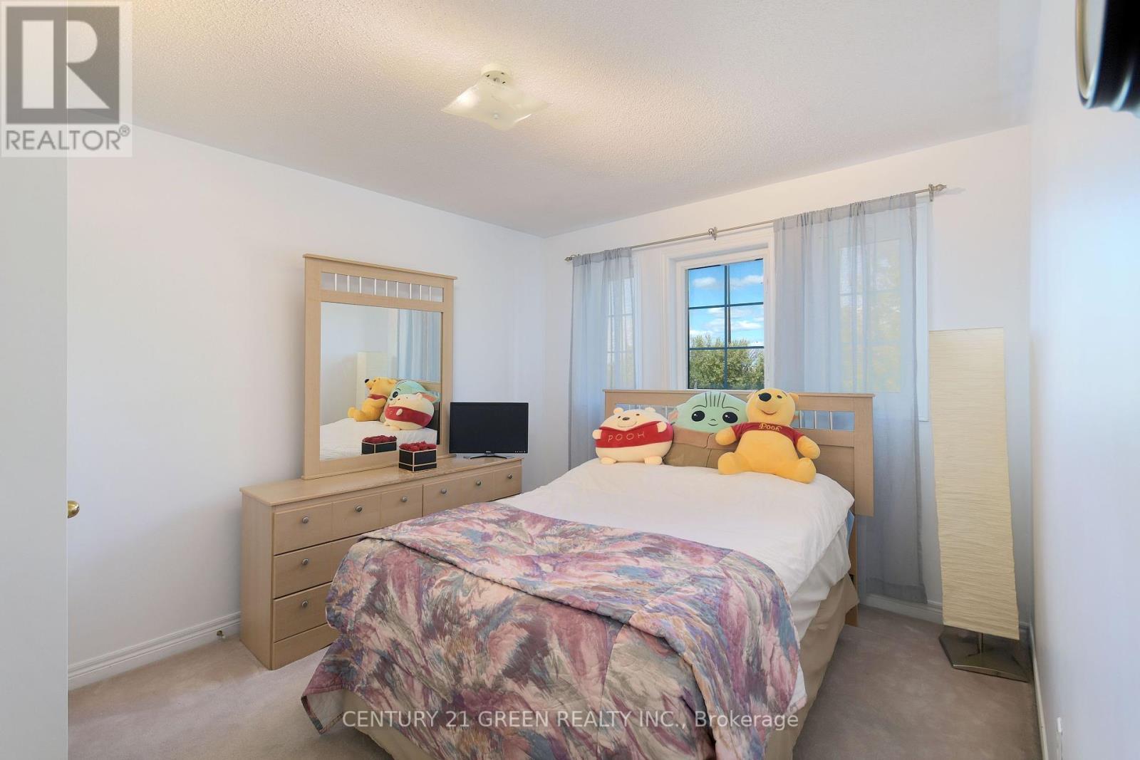 8 Lampman Drive, Toronto, ON - Indoor Photo Showing Bedroom