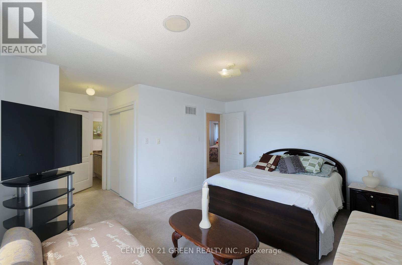 8 Lampman Drive, Toronto, ON - Indoor Photo Showing Bedroom