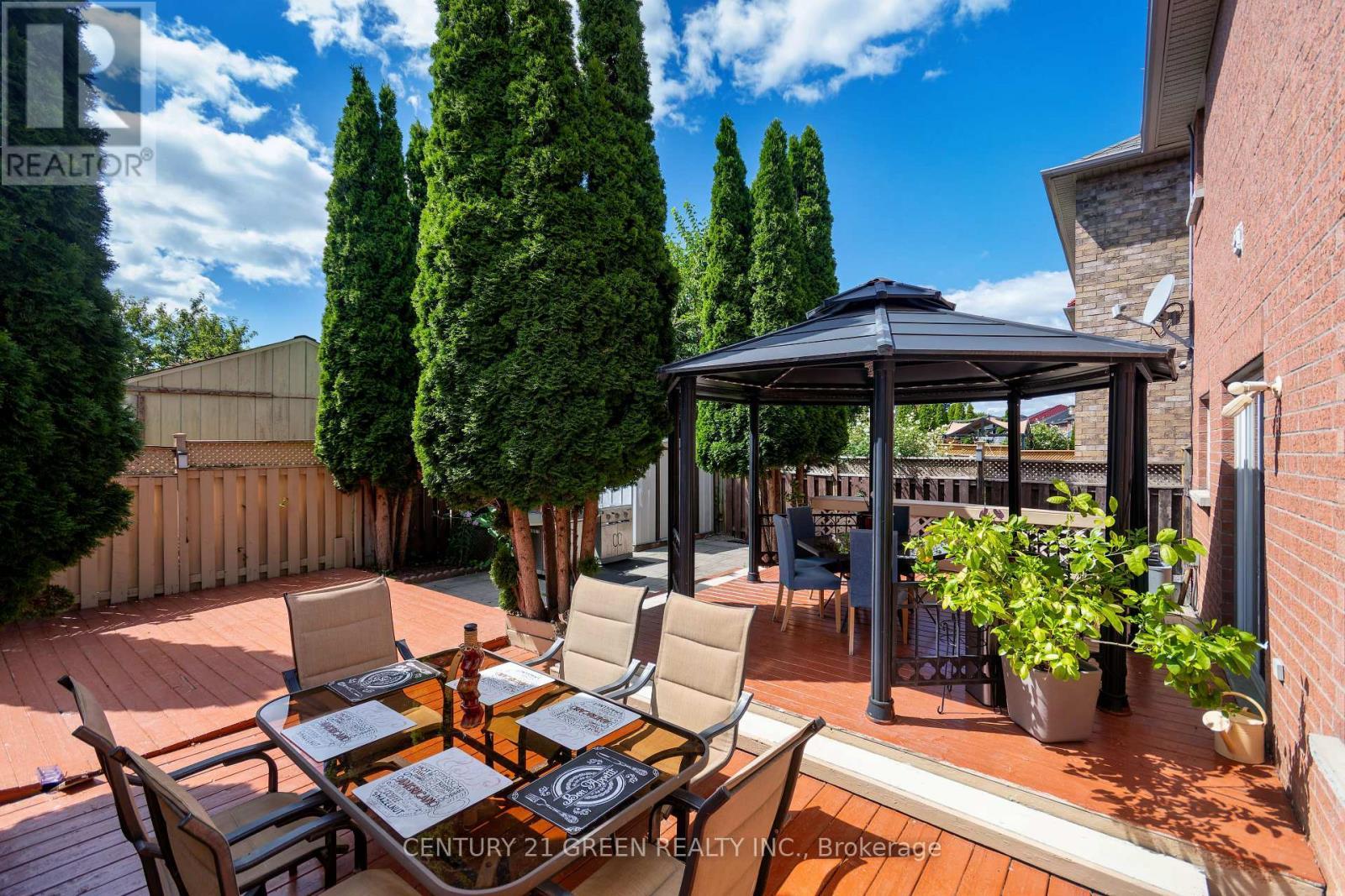 8 Lampman Drive, Toronto, ON - Outdoor With Deck Patio Veranda