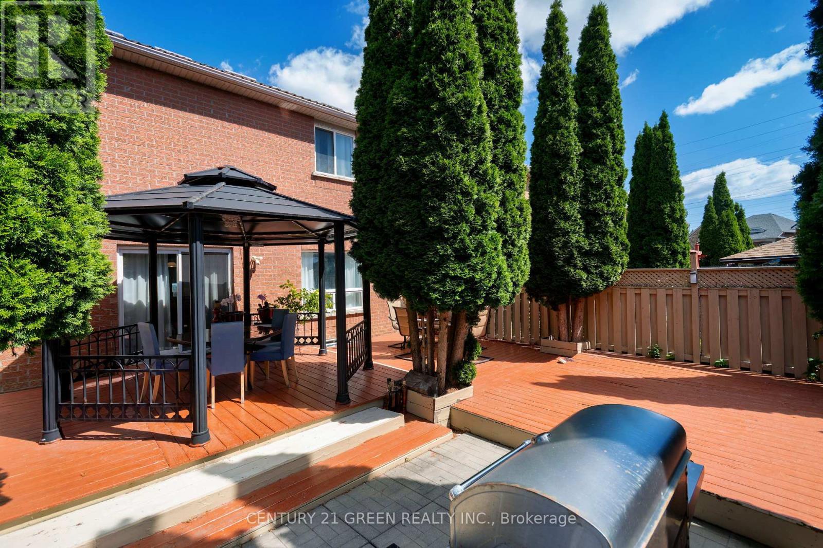 8 Lampman Drive, Toronto, ON - Outdoor With Deck Patio Veranda