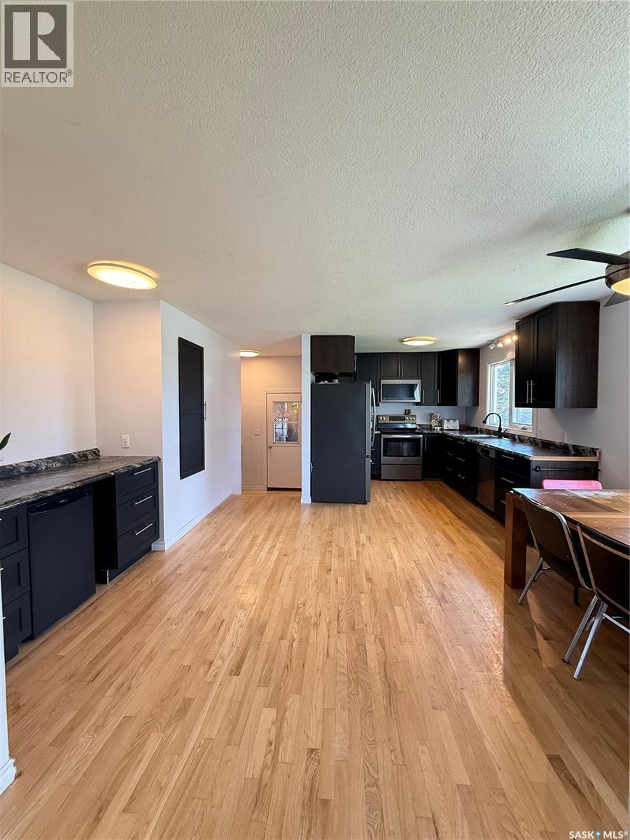 208 Stanhope Avenue, Sturgis, SK - Indoor