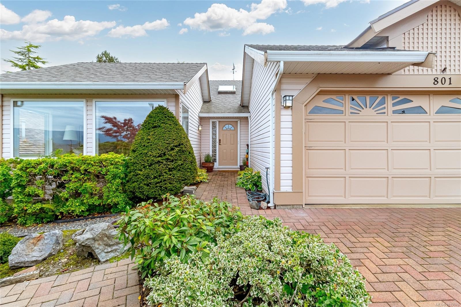 801 Country Club Dr, Cobble Hill, BC