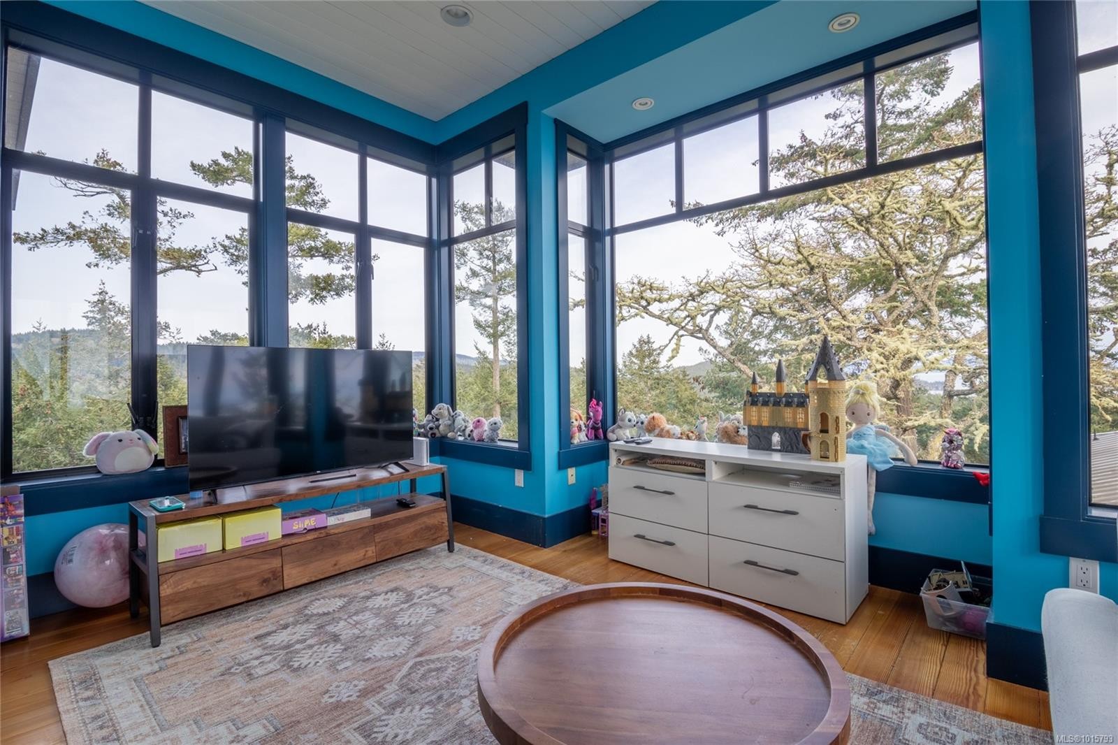 6927 Pirates Rd, Pender Island, BC