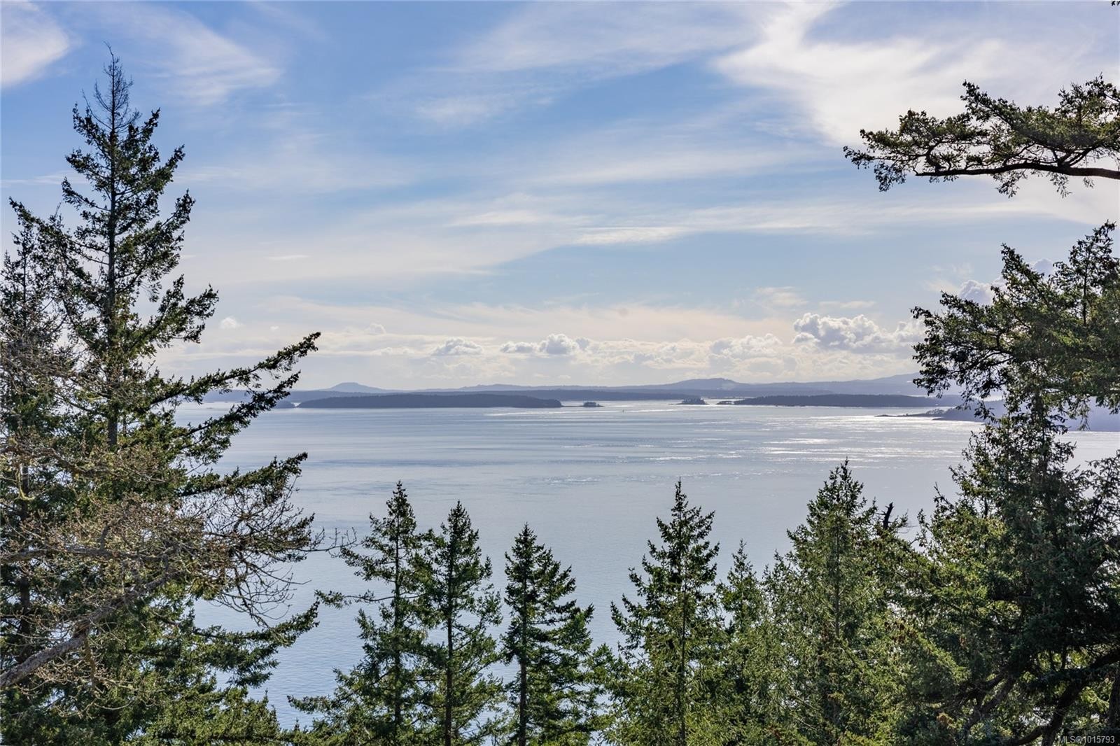 6927 Pirates Rd, Pender Island, BC