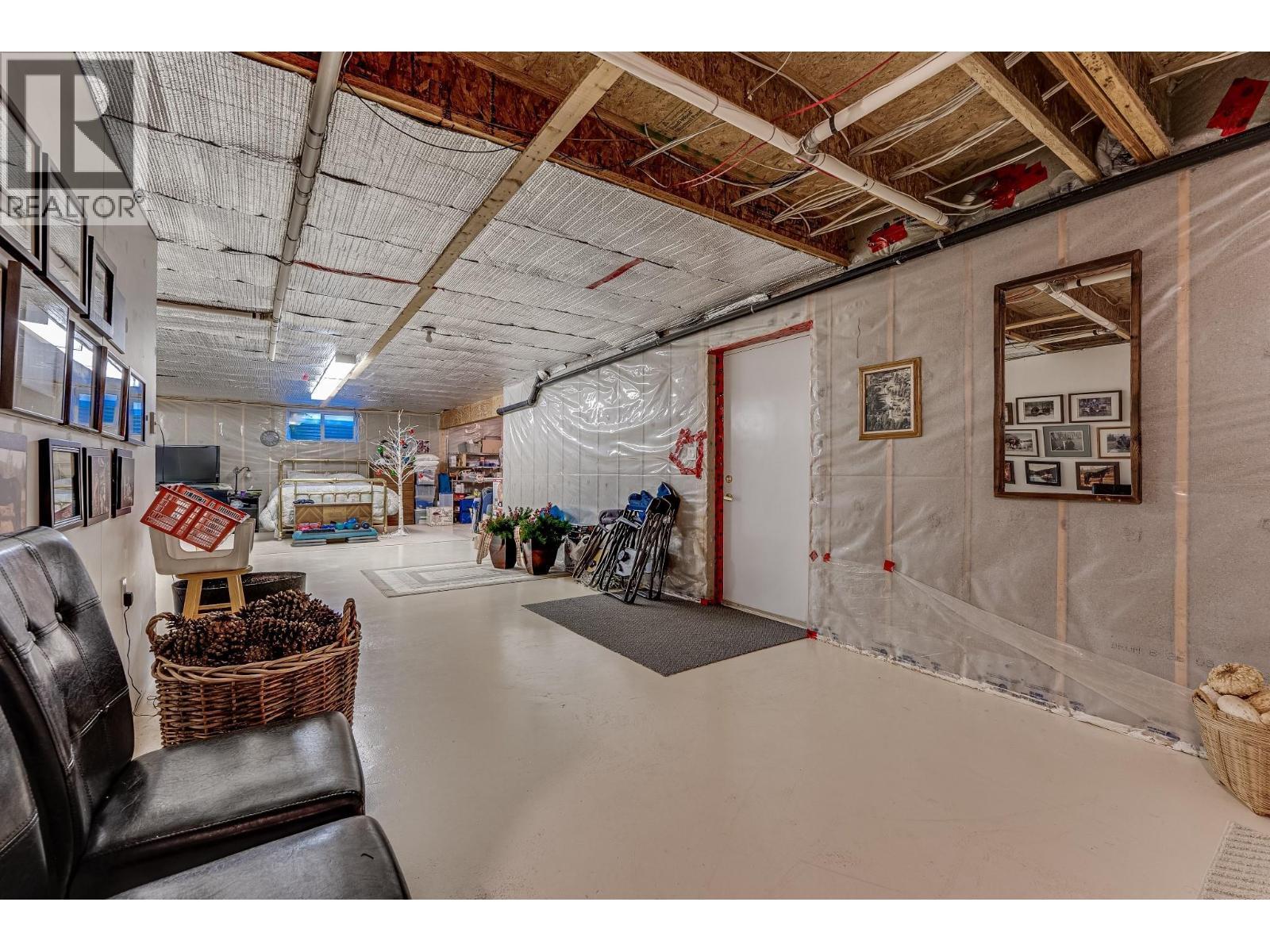 2642 Golf View Place, Blind Bay, BC - Indoor