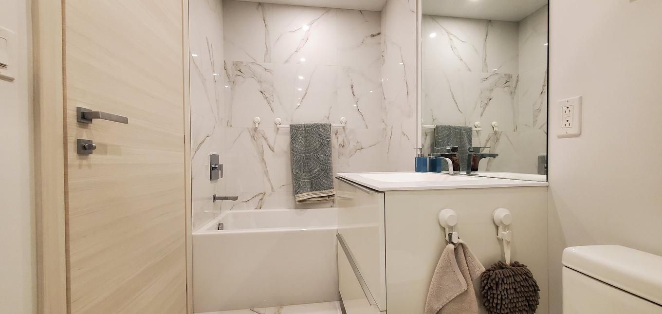 Bathroom - 2309-1400 Boul. René-Lévesque O., Montréal (Ville-Marie), QC - Indoor Photo Showing Bathroom