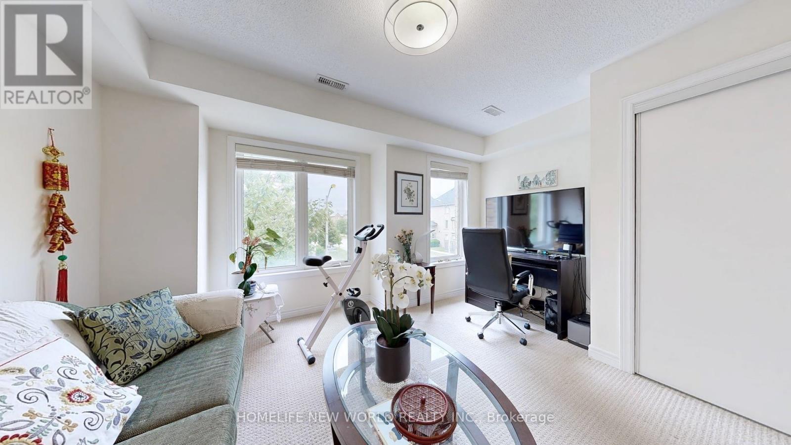 49 Kawneer Terrace, Toronto, ON - Indoor