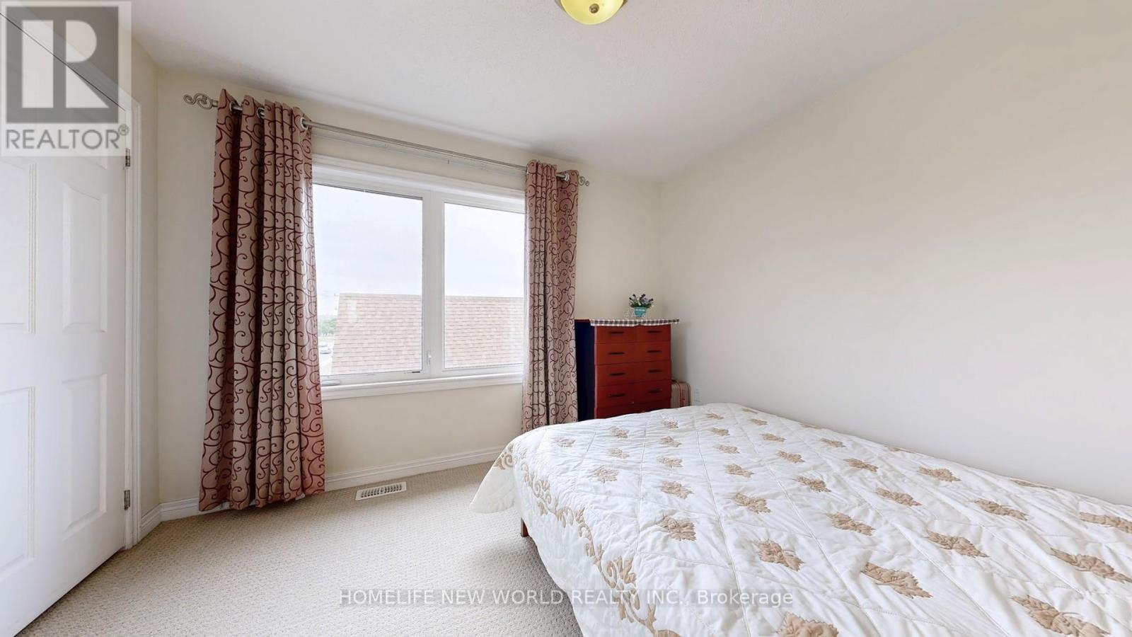 49 Kawneer Terrace, Toronto, ON - Indoor Photo Showing Bedroom