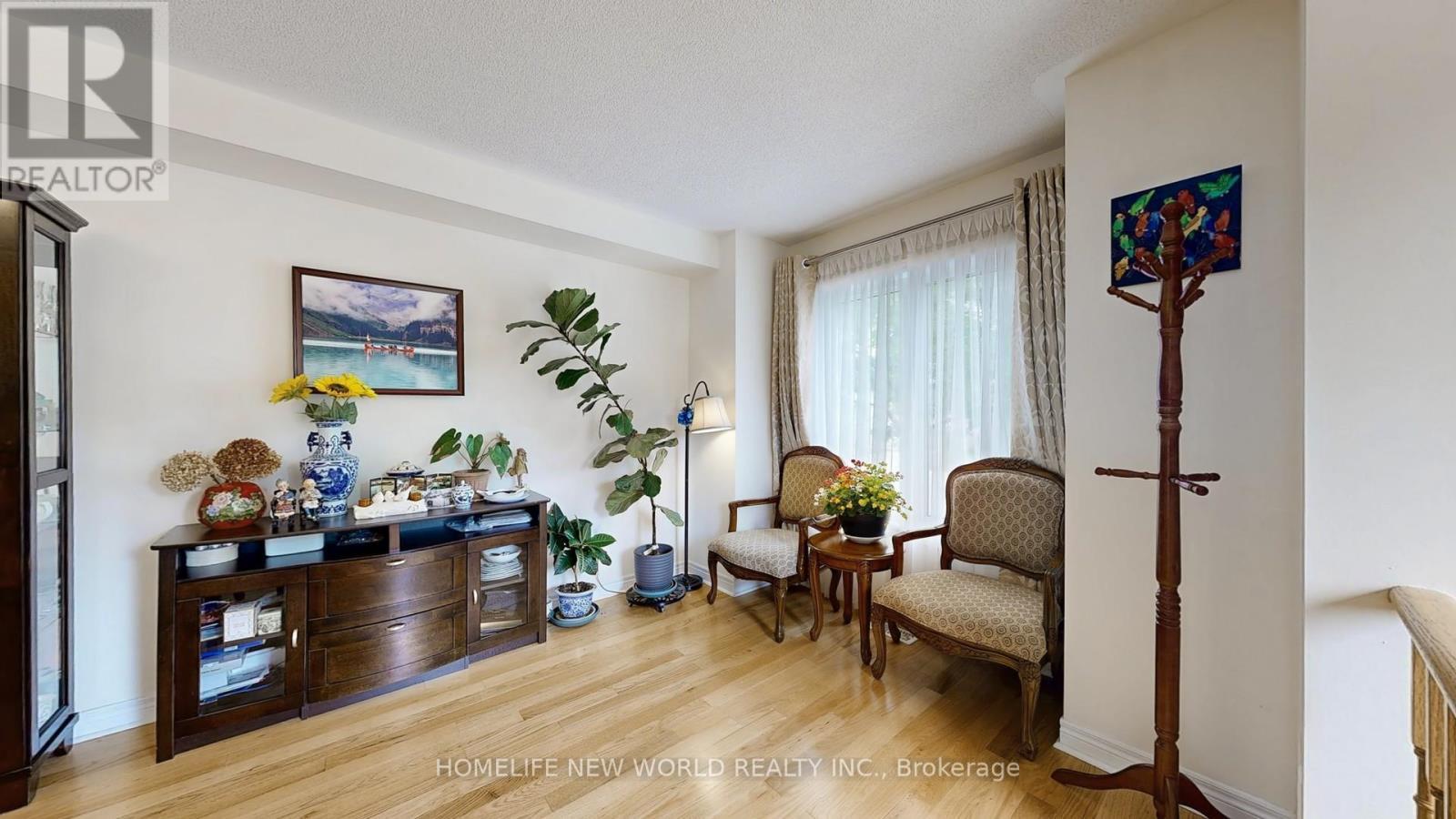 49 Kawneer Terrace, Toronto, ON - Indoor