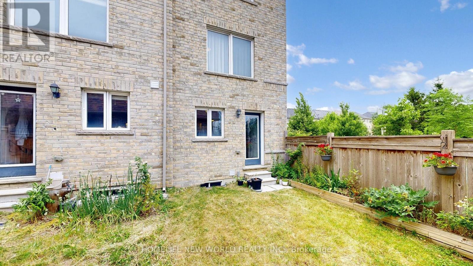 49 Kawneer Terrace, Toronto, ON - Outdoor With Exterior