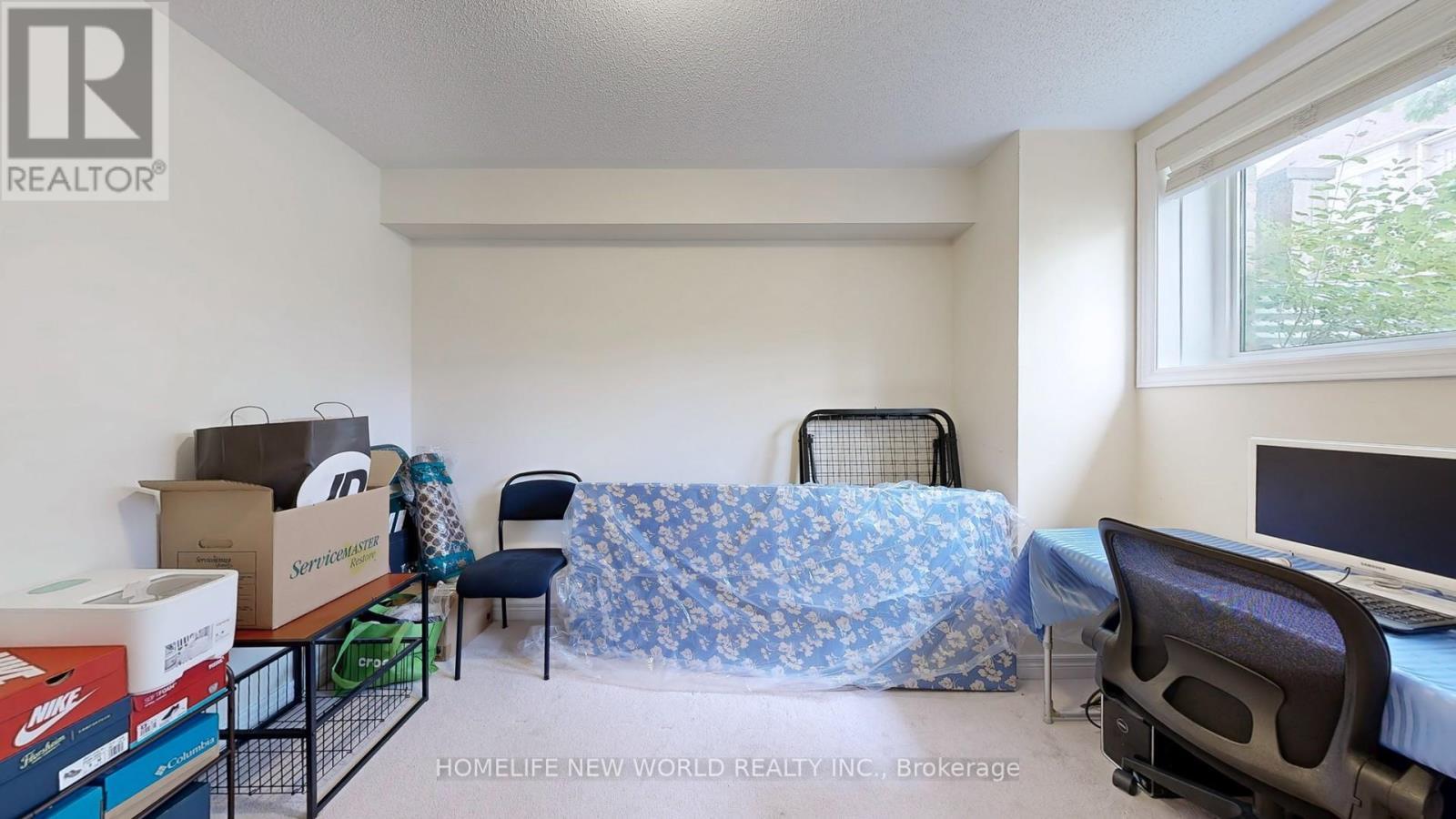 49 Kawneer Terrace, Toronto, ON - Indoor Photo Showing Bedroom