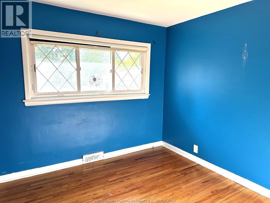 3551 Woodland, Windsor, ON - Indoor Photo Showing Other Room