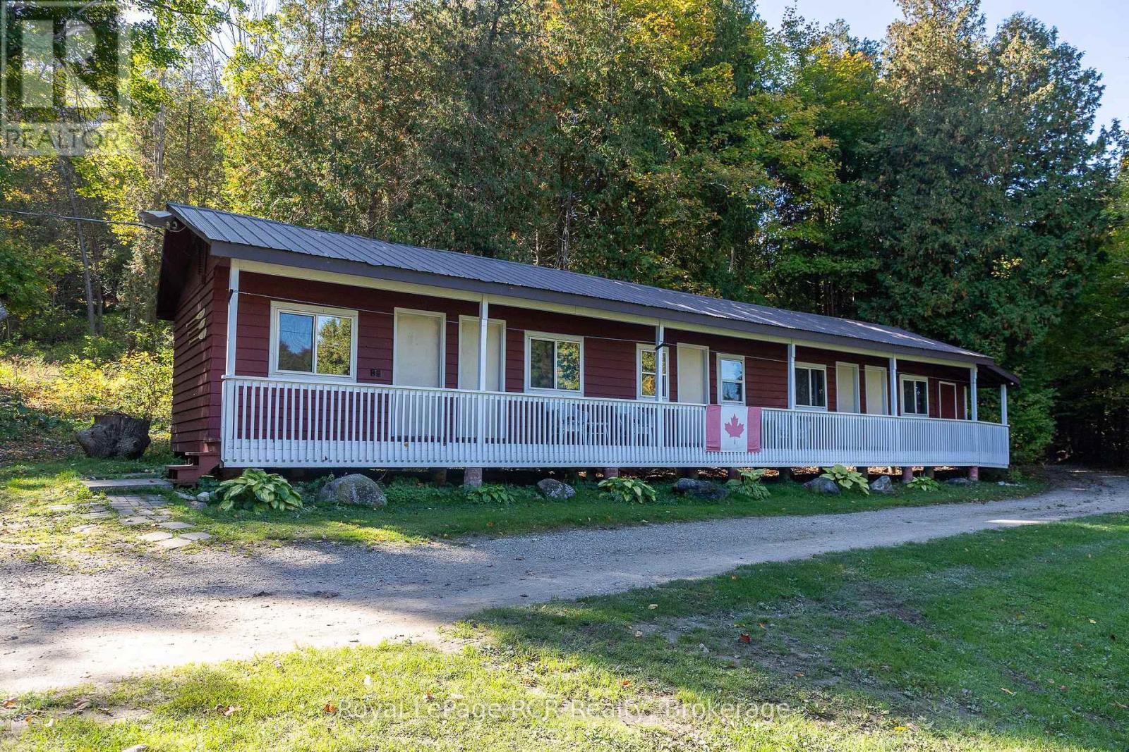 Motel Type Rooms - 452 Bruce Rd. 11, Saugeen Shores, ON