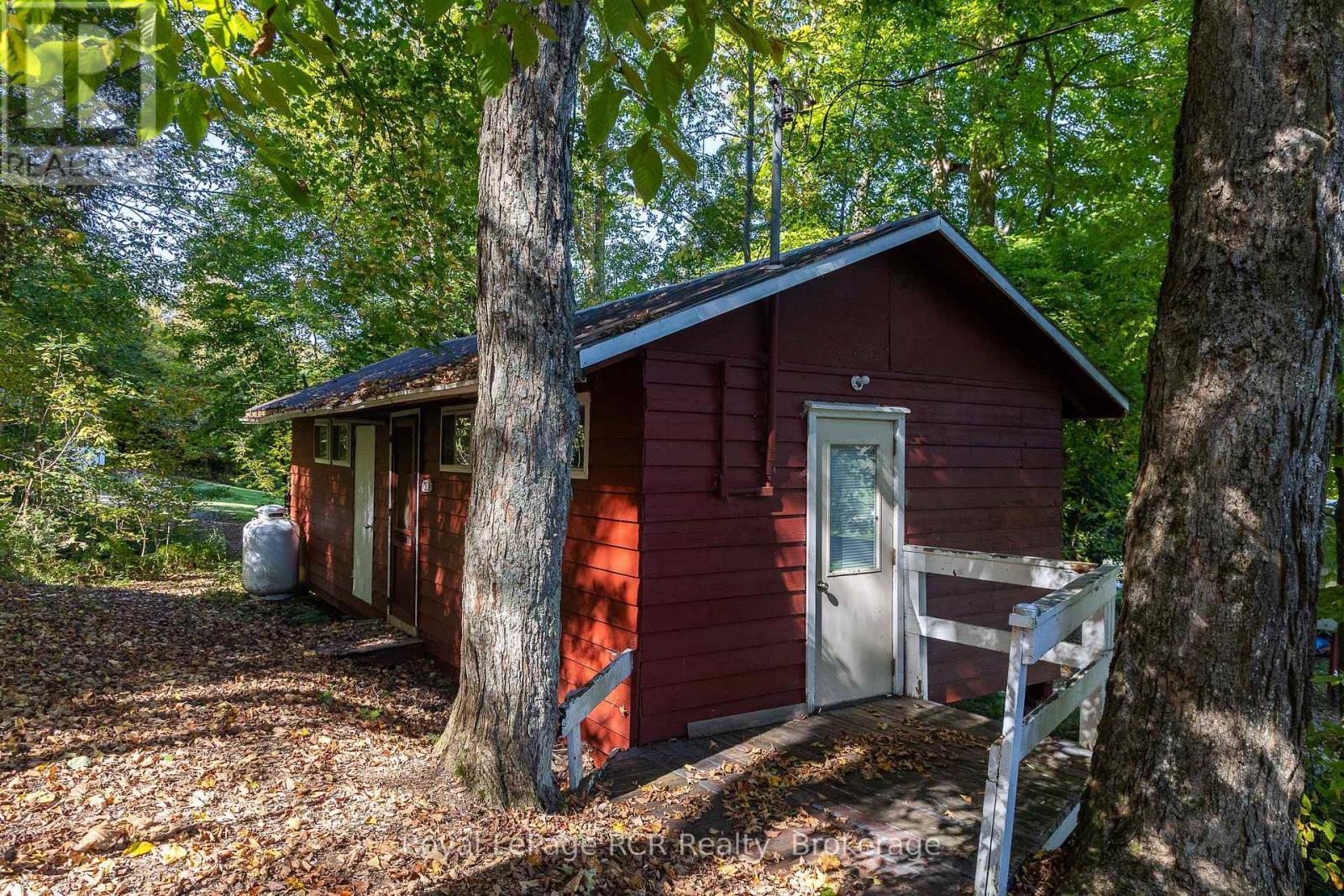 Cabin - 452 Bruce Rd. 11, Saugeen Shores, ON