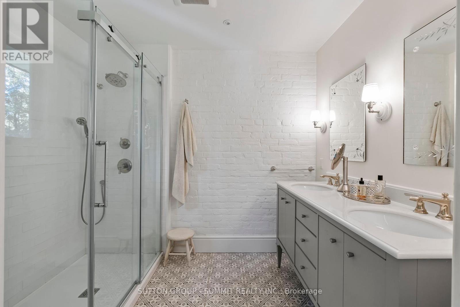 502349 10 Concession, West Grey, ON - Indoor Photo Showing Bathroom
