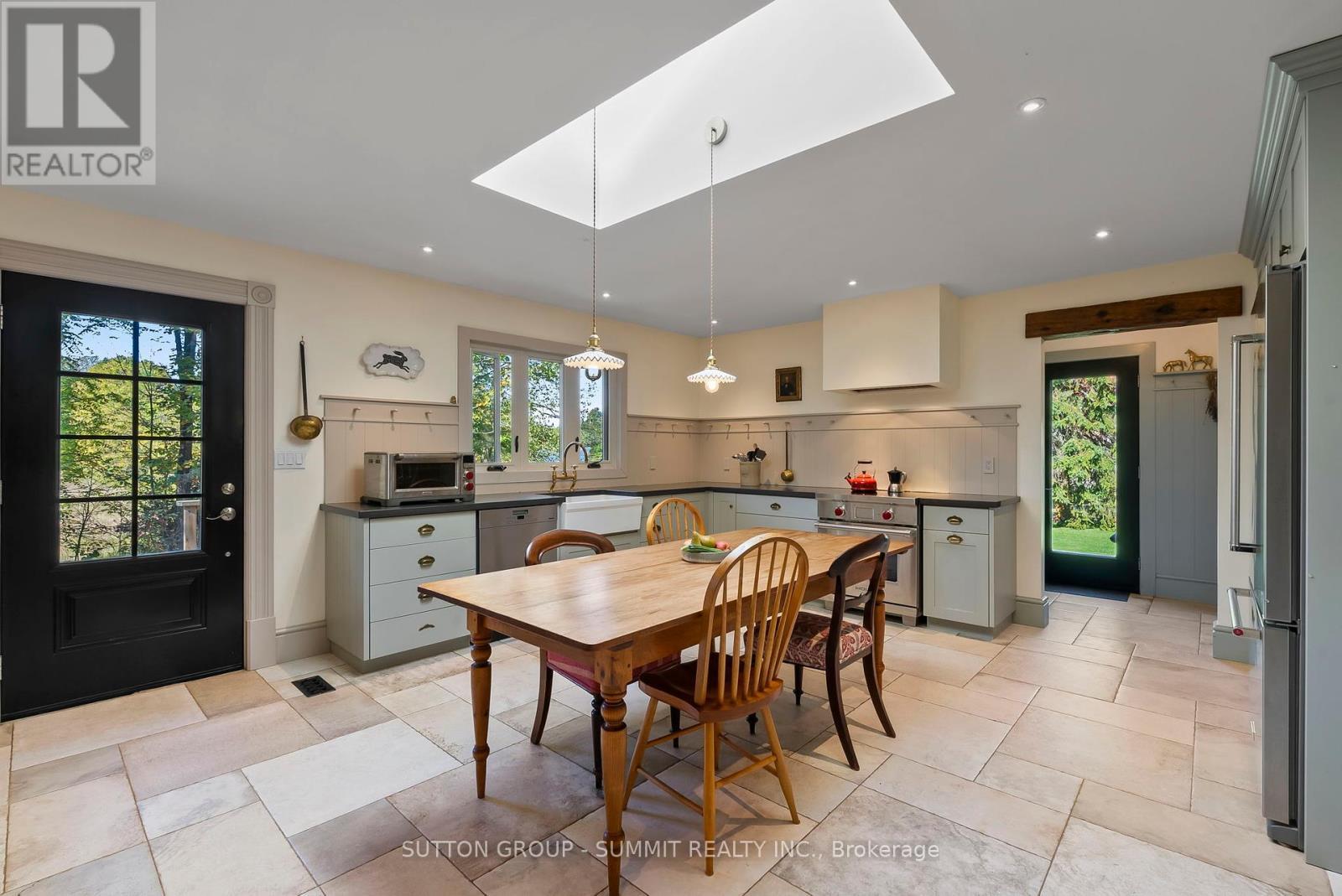 502349 10 Concession, West Grey, ON - Indoor Photo Showing Dining Room